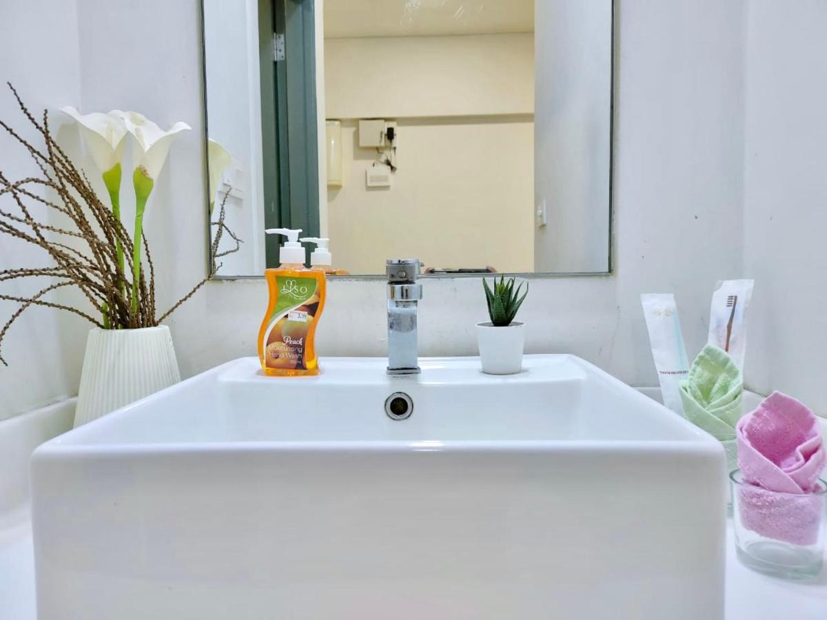Klcc One Bedroom Apt & Studio Kuala Lumpur Luaran gambar