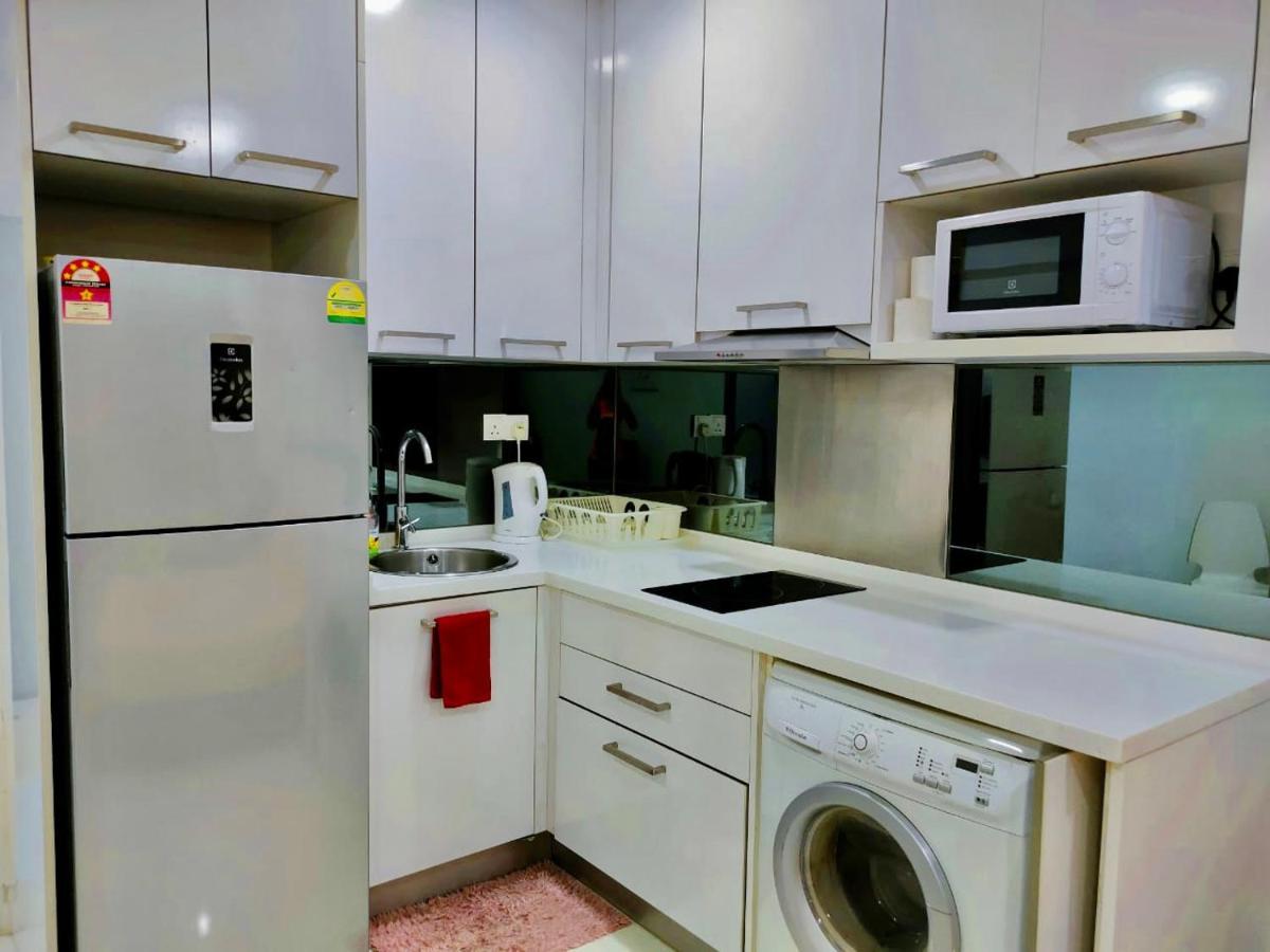 Klcc One Bedroom Apt & Studio Kuala Lumpur Luaran gambar